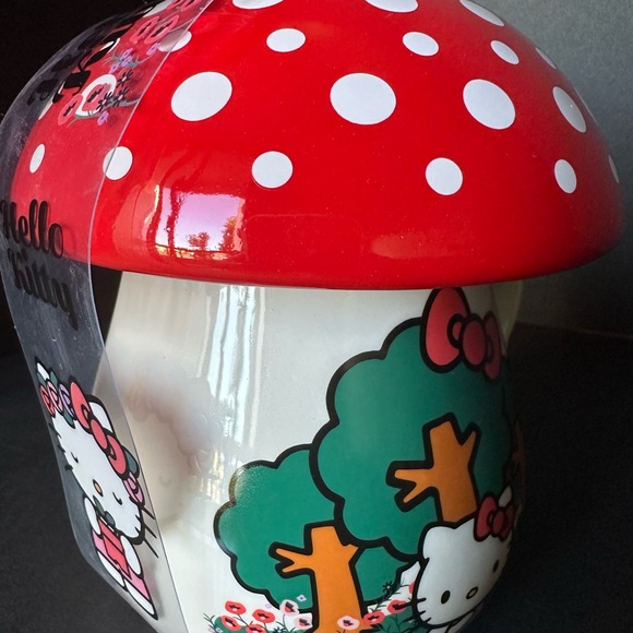 🍄 Hello Kitty mushroom mug 🍄 - Picture 7 of 7